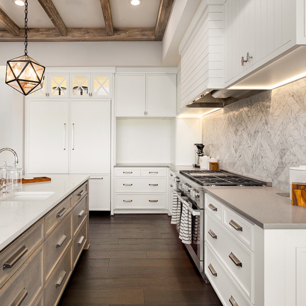 چگونه کاشی  مناسبی برای کف آشپزخانه خود تهیه کنید؟